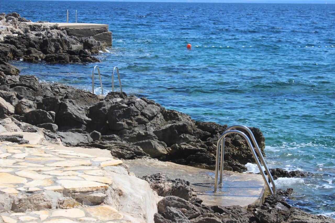 Apartments Blue Sea Mali Lošinj Eksteriør billede