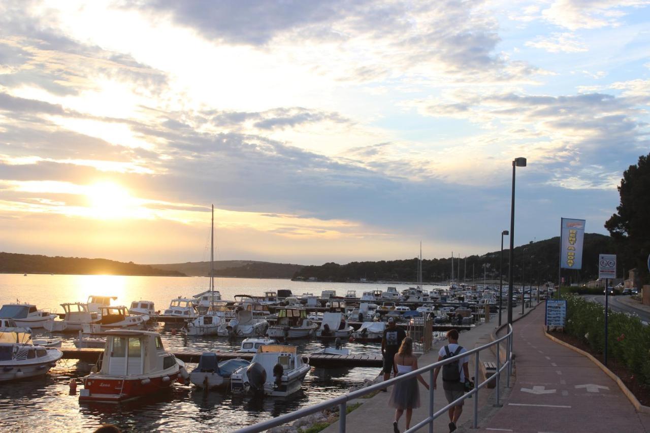 Apartments Blue Sea Mali Lošinj Eksteriør billede